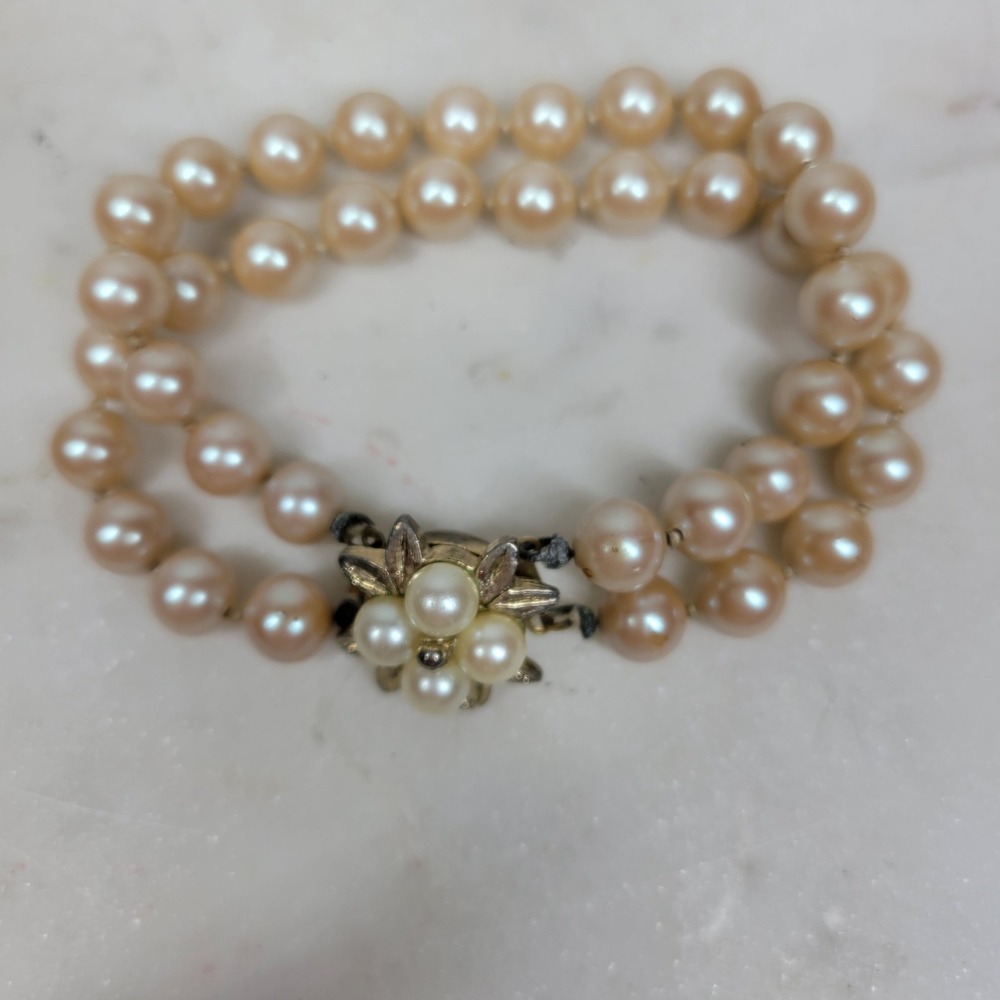 VTG Double Strand Faux Pearl Bracelet 8" Floral Clasp Blush Wedding Pearlcore